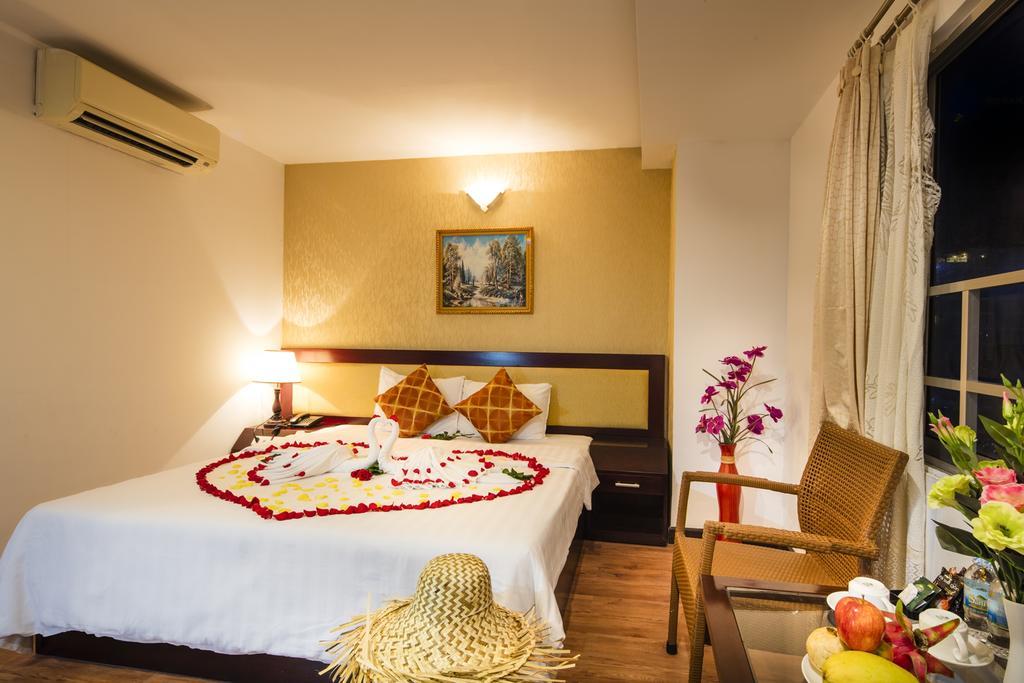 King Town Hotel Nha Trang Esterno foto